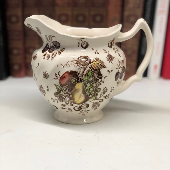 AUTUMN’S Delight by Johnson Brothers 32 oz. Pitcher O307 - Picture 2 of 6